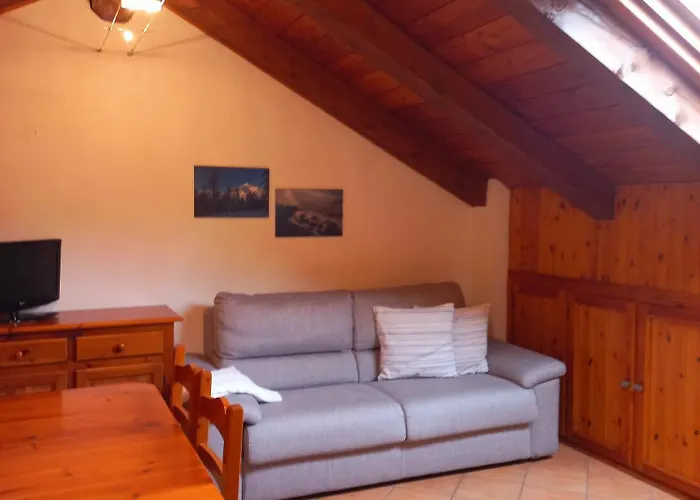 Mansarda Apartment *